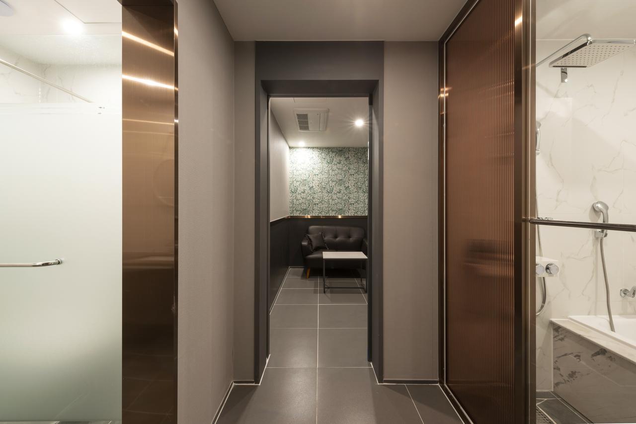 Brown-Dot Hotel Gupo Busan Bagian luar foto
