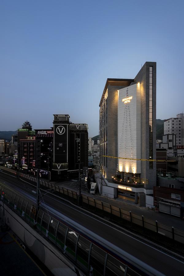 Brown-Dot Hotel Gupo Busan Bagian luar foto